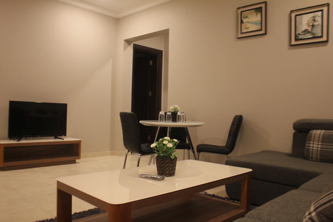 Gulf Breeze Hotel Apartments Al Khobar Exterior photo